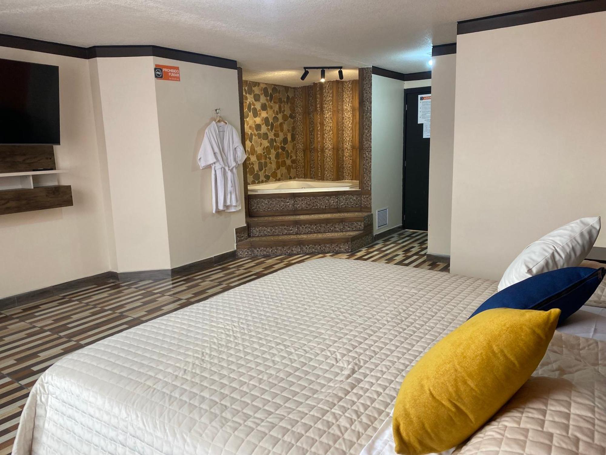 Hostal Guayllabamba Quito Ngoại thất bức ảnh